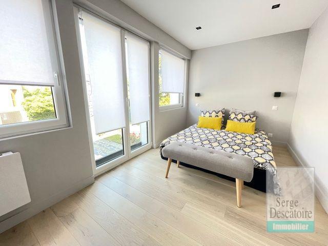 Image Caption